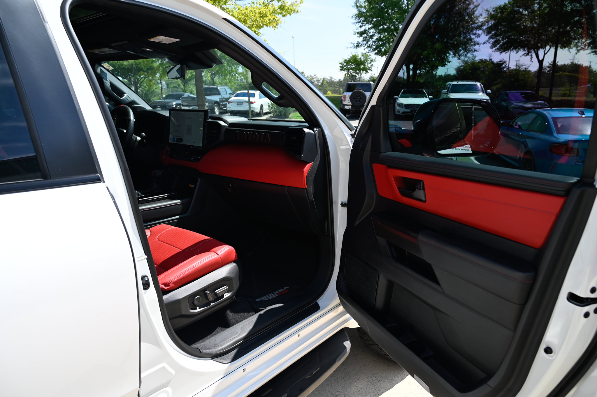 Used 2024 Toyota Sequoia TRD Pro AWD/4WD image 50