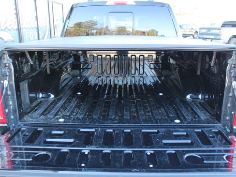 Used 2021 Ford F150 Lariat w/ Equipment Group 502A High image 9