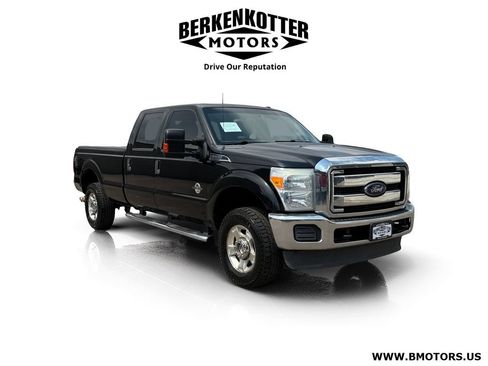 Used 2016 Ford F250 XLT w/ XLT Interior Package AWD/4WD image 1