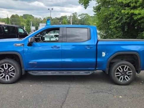 Used 2022 GMC Sierra 1500 AT4 AWD/4WD image 6