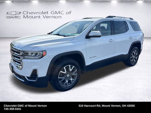 Used 2023 GMC Acadia SLE w/ Driver Convenience Package FWD image 2