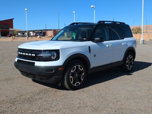 Used 2022 Ford Bronco Sport Outer Banks w/ Tech Package image 7