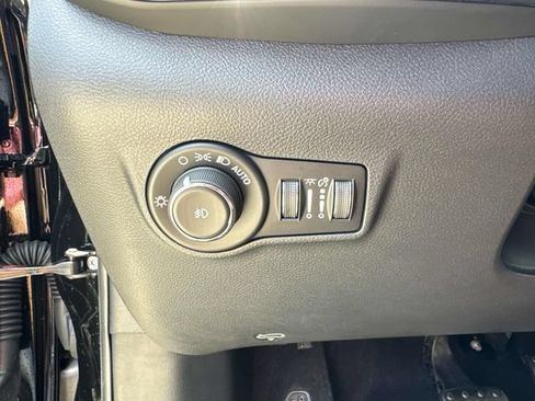New 2026 Jeep Compass Latitude AWD/4WD image 23