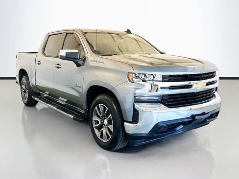 Used 2021 Chevrolet Silverado 1500 LT w/ Texas Edition Plus RWD image 3
