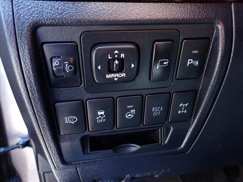 Used 2014 Toyota Land Cruiser AWD/4WD image 17