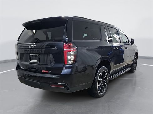 Certified 2024 Chevrolet Suburban RST w/ Luxury Package image 3