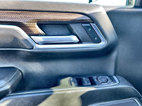 Used 2023 Chevrolet Silverado 1500 LT Trail Boss w/ Protection Package image 23