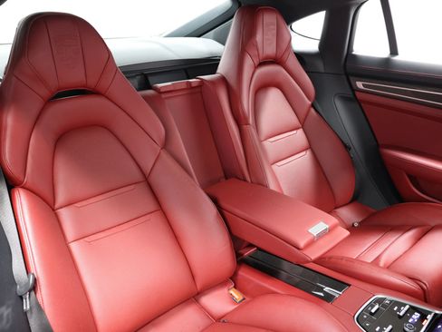 Used 2018 Porsche Panamera 4S Executive w/ Carbon Fiber Interior Package AWD/4WD image 84
