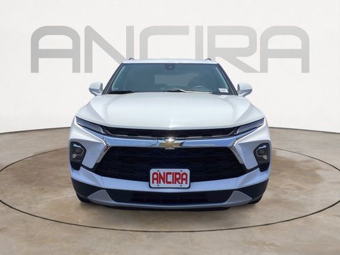 Used 2024 Chevrolet Blazer LT w/ Convenience Package FWD image 6