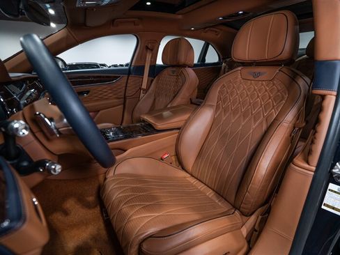 Used 2020 Bentley Flying Spur W12 w/ First Edition Specification AWD/4WD image 19
