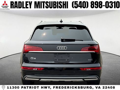 Used 2023 Audi Q5 2.0T Premium w/ Convenience Package AWD/4WD image 18