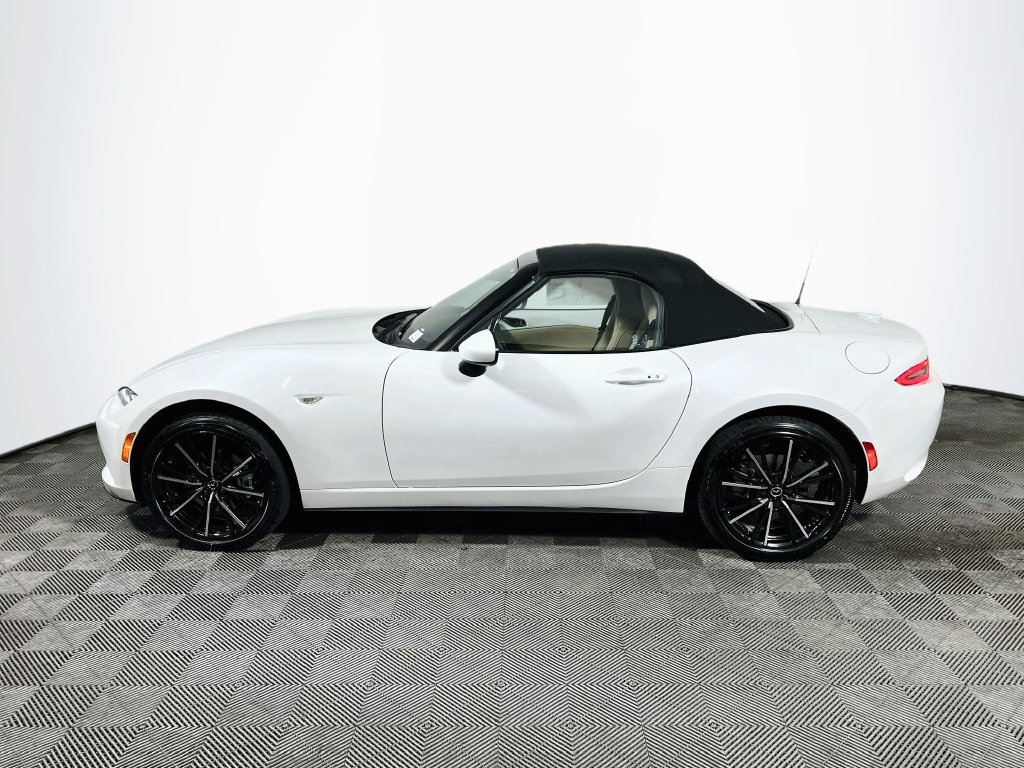 New 2026 MAZDA MX-5 Miata Grand Touring w/ Weather Package RWD image 4