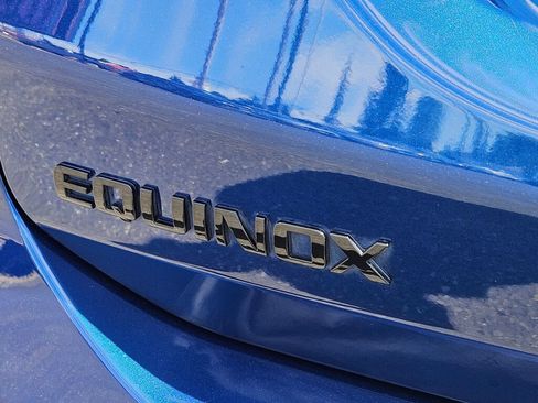 Used 2022 Chevrolet Equinox RS w/ RS Leather Package AWD/4WD image 10