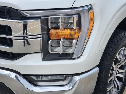 Used 2021 Ford F150 Lariat w/ Trailer Tow Package AWD/4WD image 9