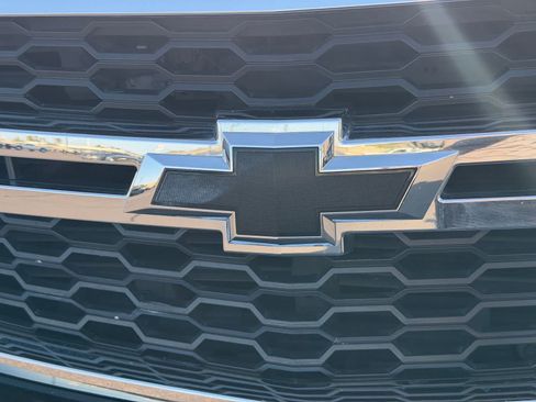 Used 2018 Chevrolet Suburban LS w/ All-Season Package RWD image 29