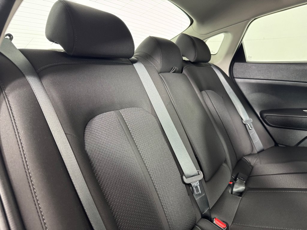 Used 2017 Kia Optima LX FWD image 24