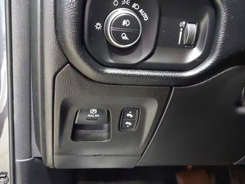 Used 2021 RAM 1500 Big Horn AWD/4WD image 22
