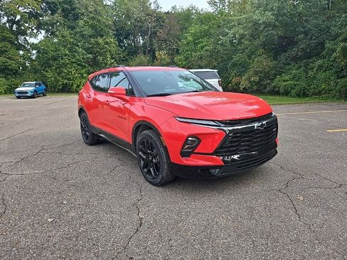 New 2025 Chevrolet Blazer RS w/ Driver Confidence II Package image 3