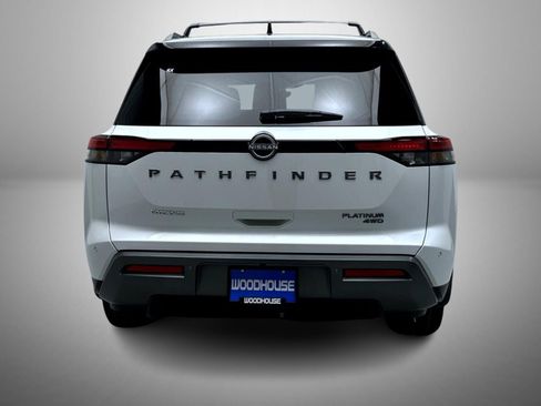 New 2026 Nissan Pathfinder Platinum AWD/4WD image 6