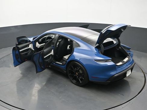 Certified 2025 Porsche Taycan AWD/4WD image 29