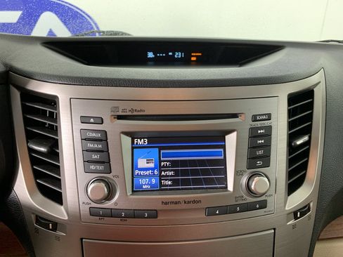 Used 2013 Subaru Outback 2.5i Limited w/ Moonroof Pkg image 25