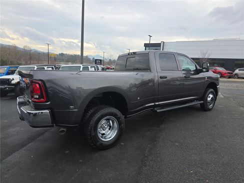New 2026 RAM 3500 Tradesman image 3
