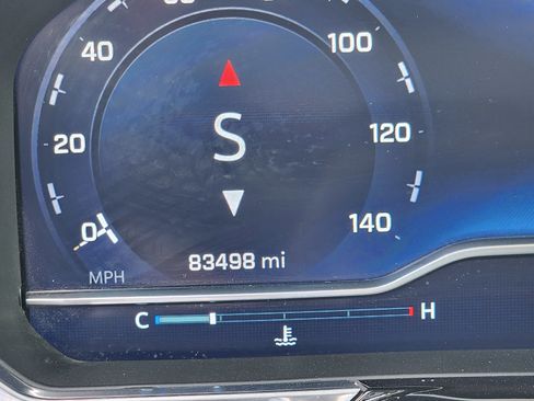 Used 2022 Chevrolet Silverado 1500 LTZ w/ LTZ Premium Package image 15