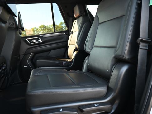 Used 2023 Chevrolet Tahoe Z71 image 30