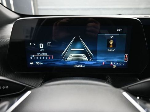 Used 2025 Chevrolet Equinox LT image 13