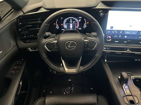 Used 2024 Lexus RX 350 FWD w/ Convenience Package image 14