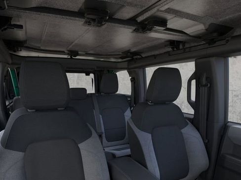 New 2025 Ford Bronco 4-Door AWD/4WD image 13