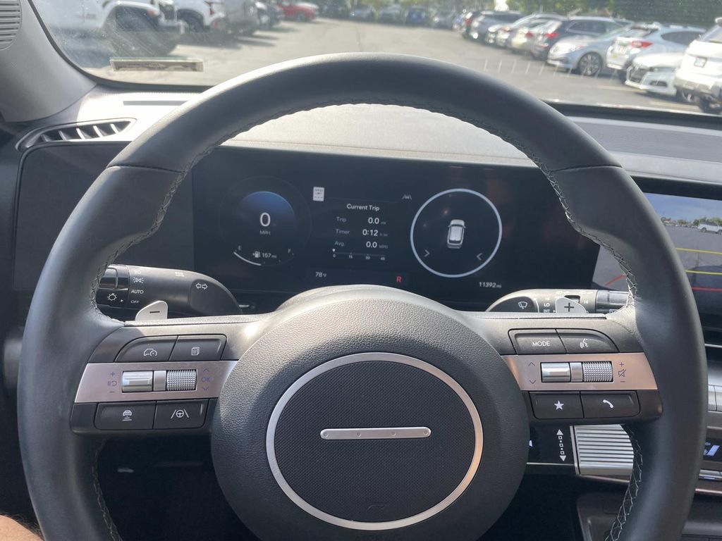 Used 2025 Hyundai Kona SEL AWD/4WD image 26