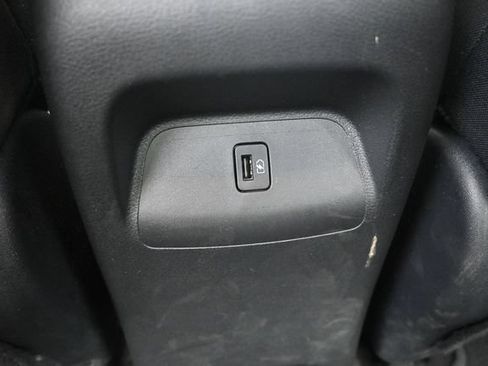Used 2024 Nissan Sentra SV FWD image 35