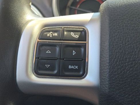 Used 2020 Dodge Journey SE w/ SE Popular Equipment Group image 32