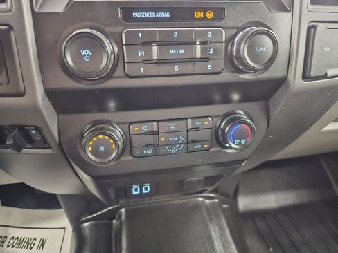 Used 2019 Ford F350 XL w/ STX Appearance Package RWD image 16