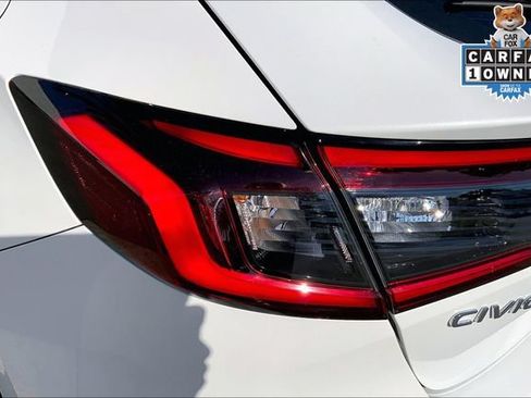 Used 2025 Honda Civic Sport image 28