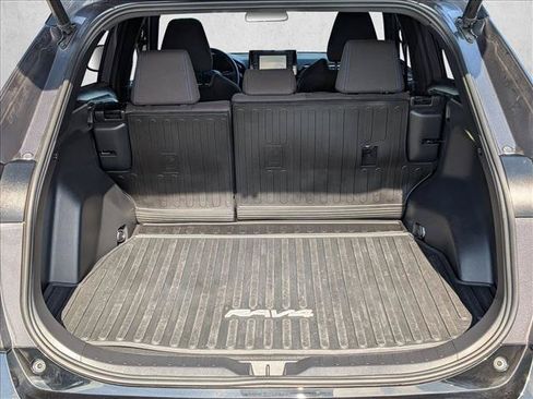 Certified 2022 Toyota RAV4 SE w/ Convenience Package AWD/4WD image 6