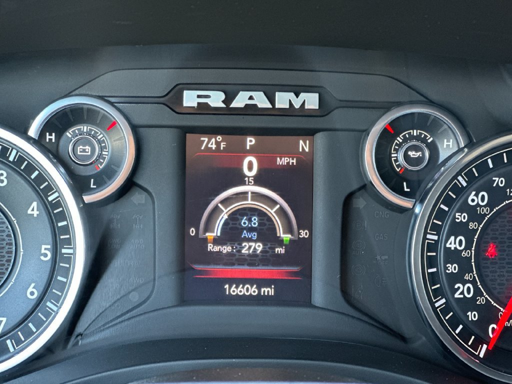 Used 2023 RAM 1500 Big Horn AWD/4WD image 23