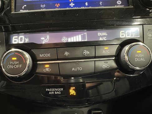 Used 2020 Nissan Rogue Sport SL w/ Premium Package AWD/4WD image 27