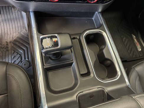 Used 2024 Chevrolet Silverado 1500 LT Trail Boss w/ LT Trail Boss Premium Package image 24