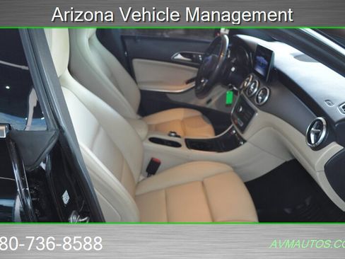 Used 2018 Mercedes-Benz CLA 250 image 22