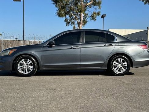 Used 2012 Honda Accord LX image 7