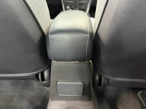 Used 1991 Toyota Celica ST FWD image 17
