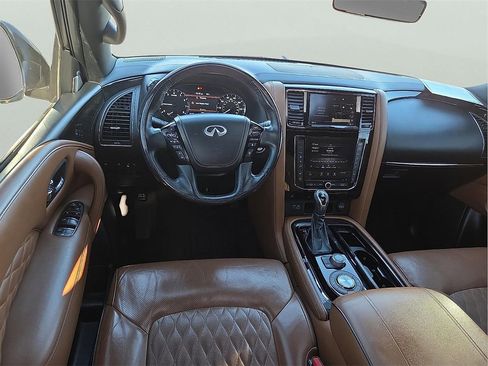 Used 2021 INFINITI QX80 Sensory w/ All-Season Package image 11