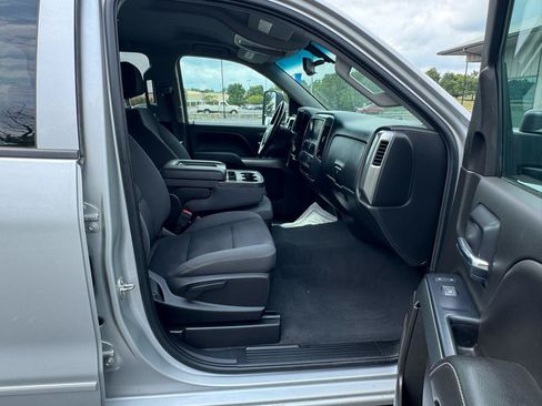 Used 2019 Chevrolet Silverado 1500 LT AWD/4WD image 14