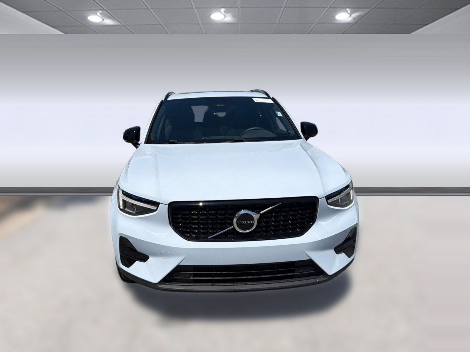 Certified 2024 Volvo XC40 B5 Core w/ Protection Package Premier AWD/4WD image 6