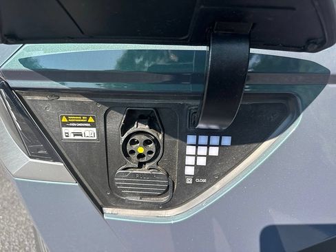 Used 2024 Hyundai Ioniq 5 SEL RWD image 7