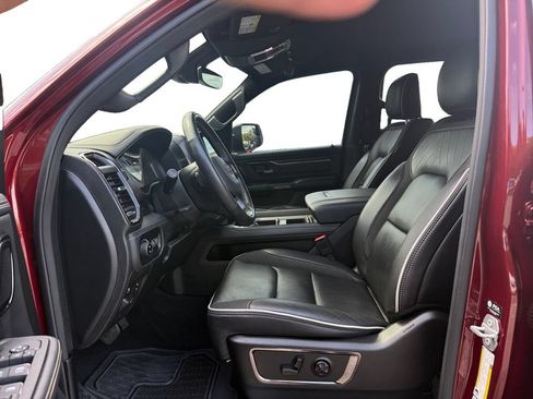 Used 2025 RAM 1500 Limited w/ Bed Utility Group AWD/4WD image 9