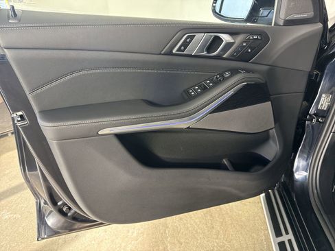 Used 2026 BMW X7 xDrive40i image 20