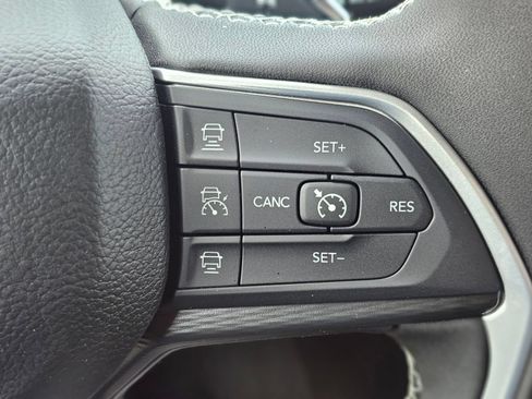 New 2026 Jeep Grand Cherokee Laredo RWD image 14